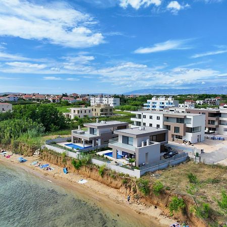 Deluxe Apartments Privlaka On The Sand Exterior photo