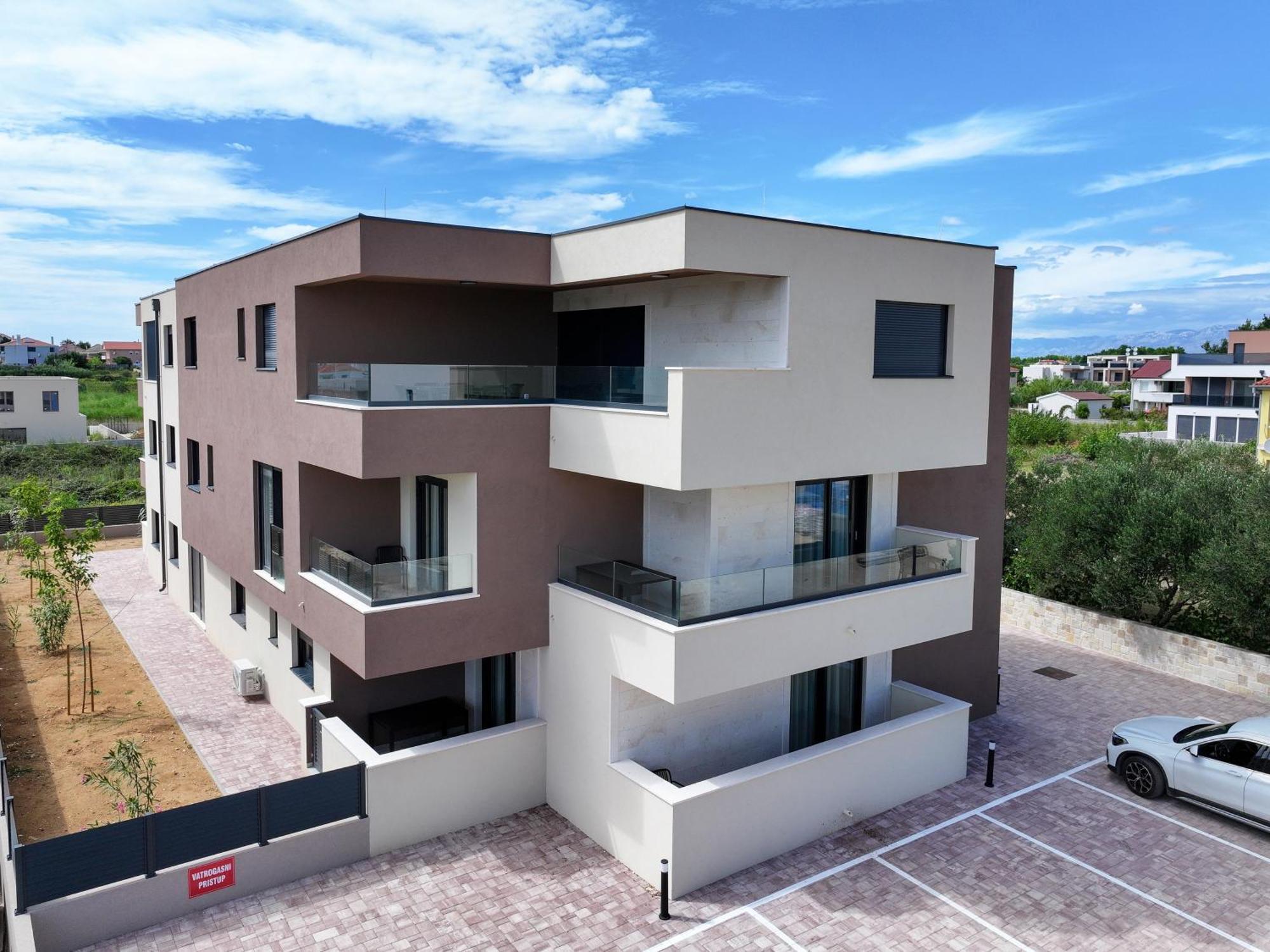 Deluxe Apartments Privlaka On The Sand Exterior photo