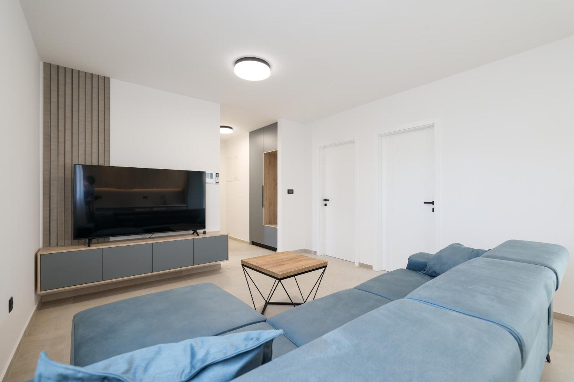 Deluxe Apartments Privlaka On The Sand Room photo
